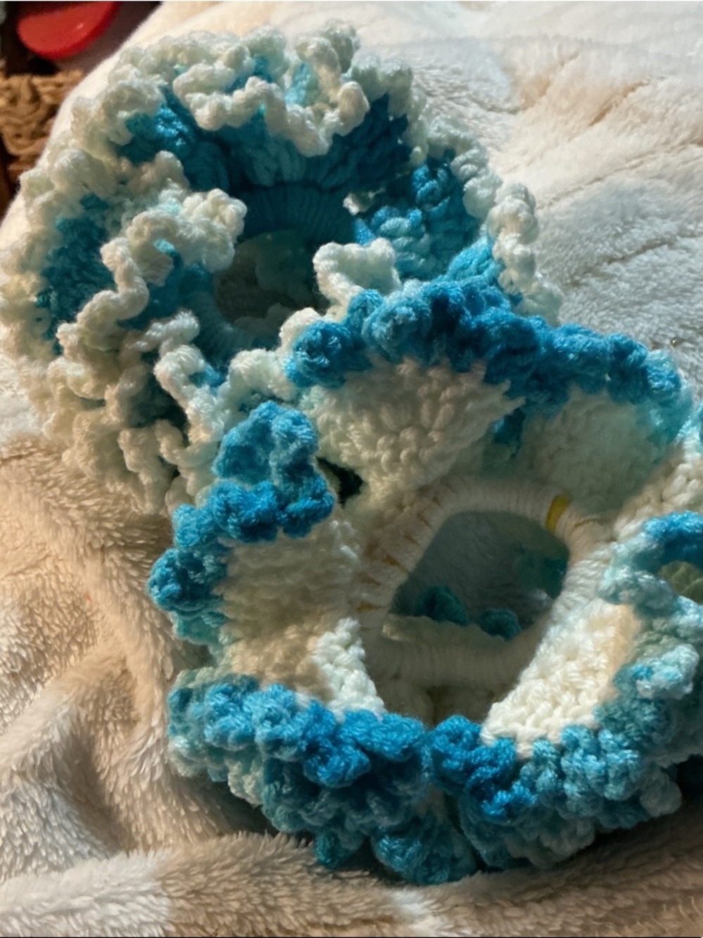 Hand-Crocheted Ruffle Hair Scrunchies White & Aqua